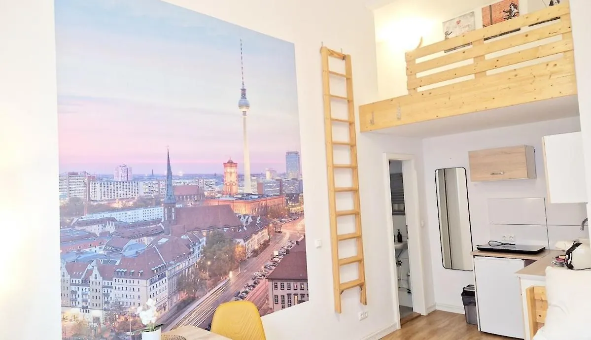 Green Apartment Km3 Studio With Terrace Berlin